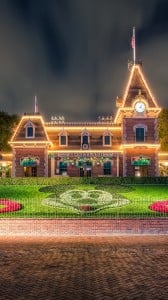 Disneyland 1080x1920