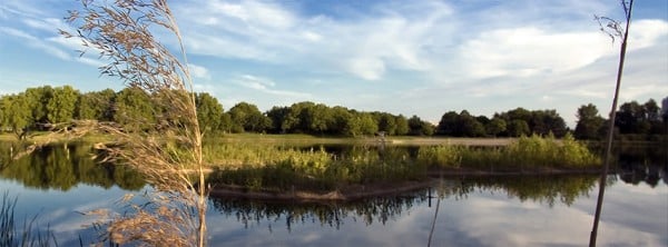 Göl Manzaralı Facebook Kapağı