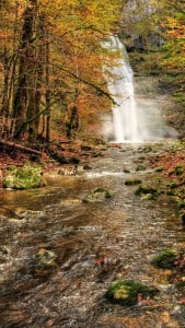 Güzel Şelale Manzarası