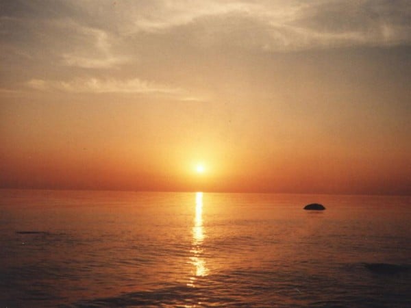 Sabahın ilk ışıkları