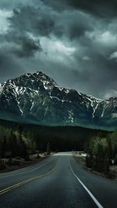 Tehlikeli Yol Manzarası iPhone 6