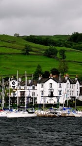 göl ve evler 1080x1920