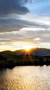 gölde gün batımı 1080x1920