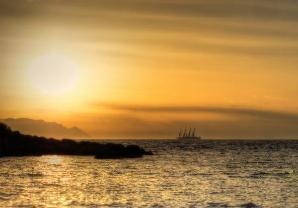 kuşadası gün batarken