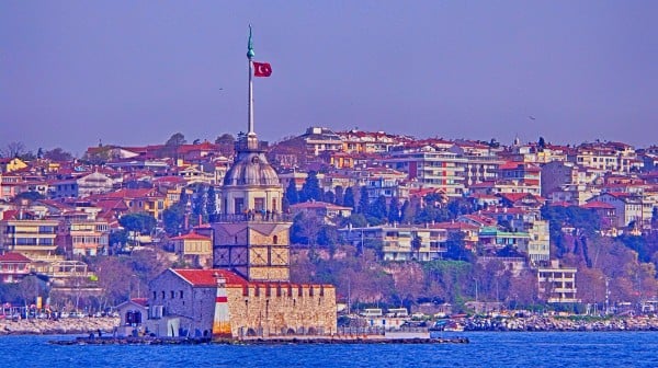 kız kulesi - farklı renklerde