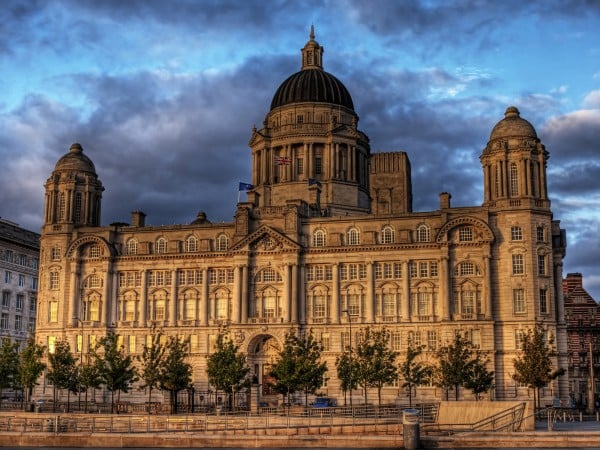 liverpool gümrük evi