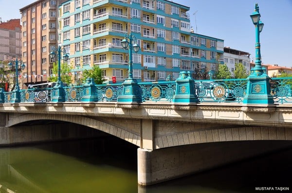 porsuk çayı taş köprü