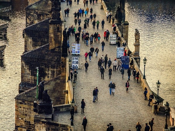 prag taş yaya köprüsü