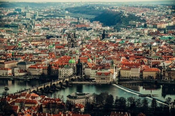 vltava nehri ve şehir