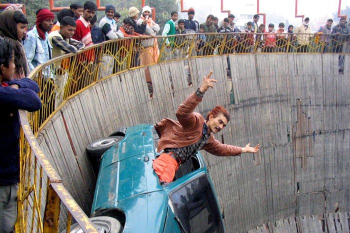 134375-national-geographic-100-gun-100-kare--56-1273701922