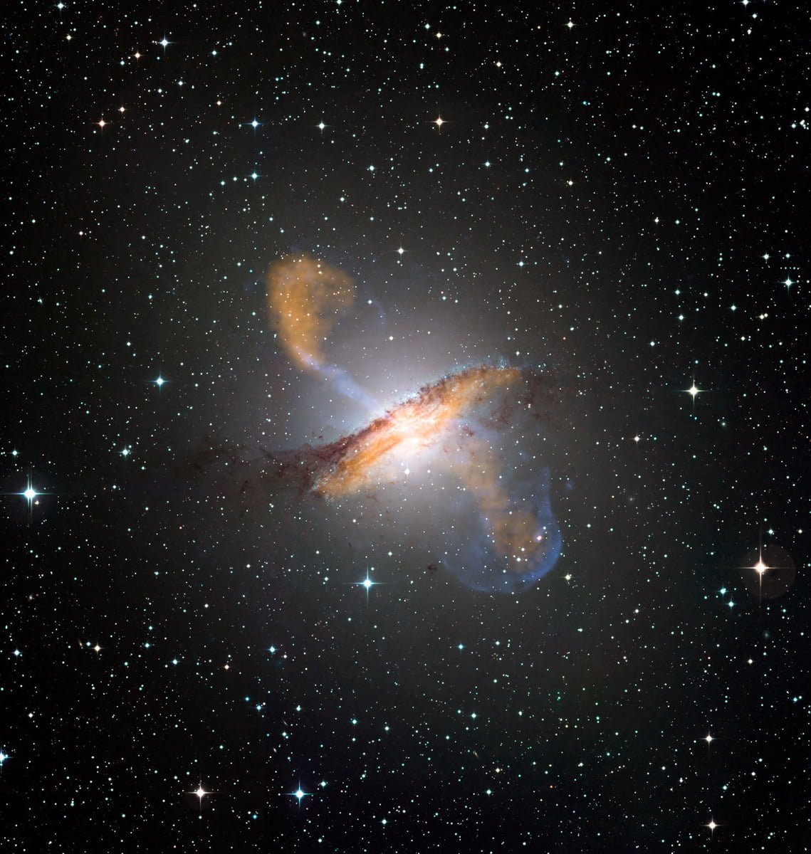 mükemmel galaksi-2 (Karadelik)