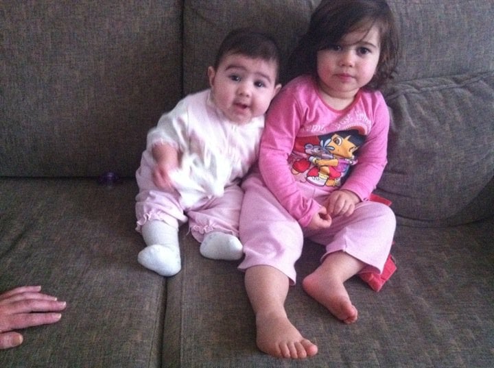 Defnenaz ve Reyhanberay kardeşler