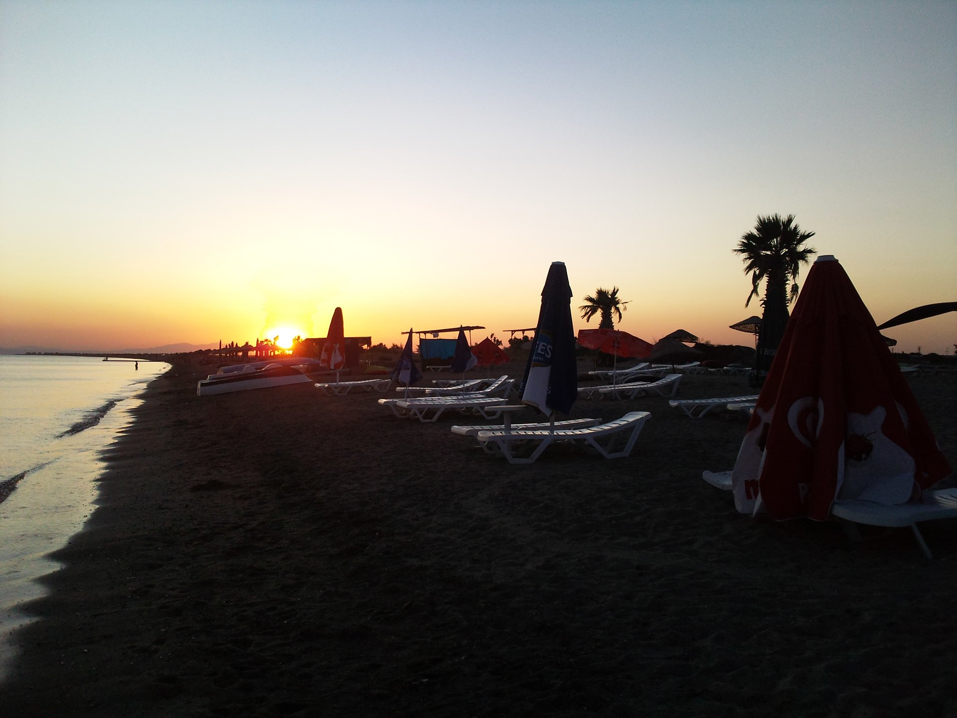 Dikili`de gün batımı