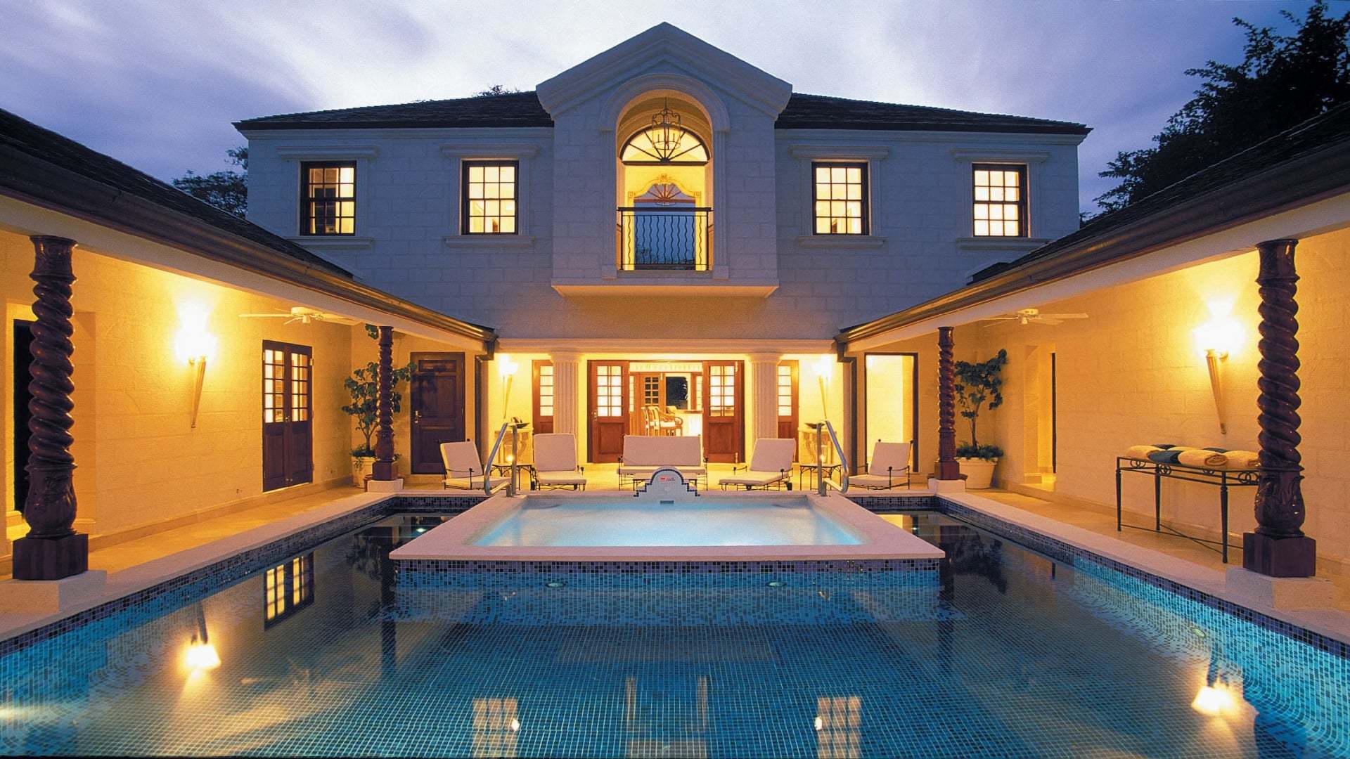 Dubai’de Güzel Bir Villa – 2