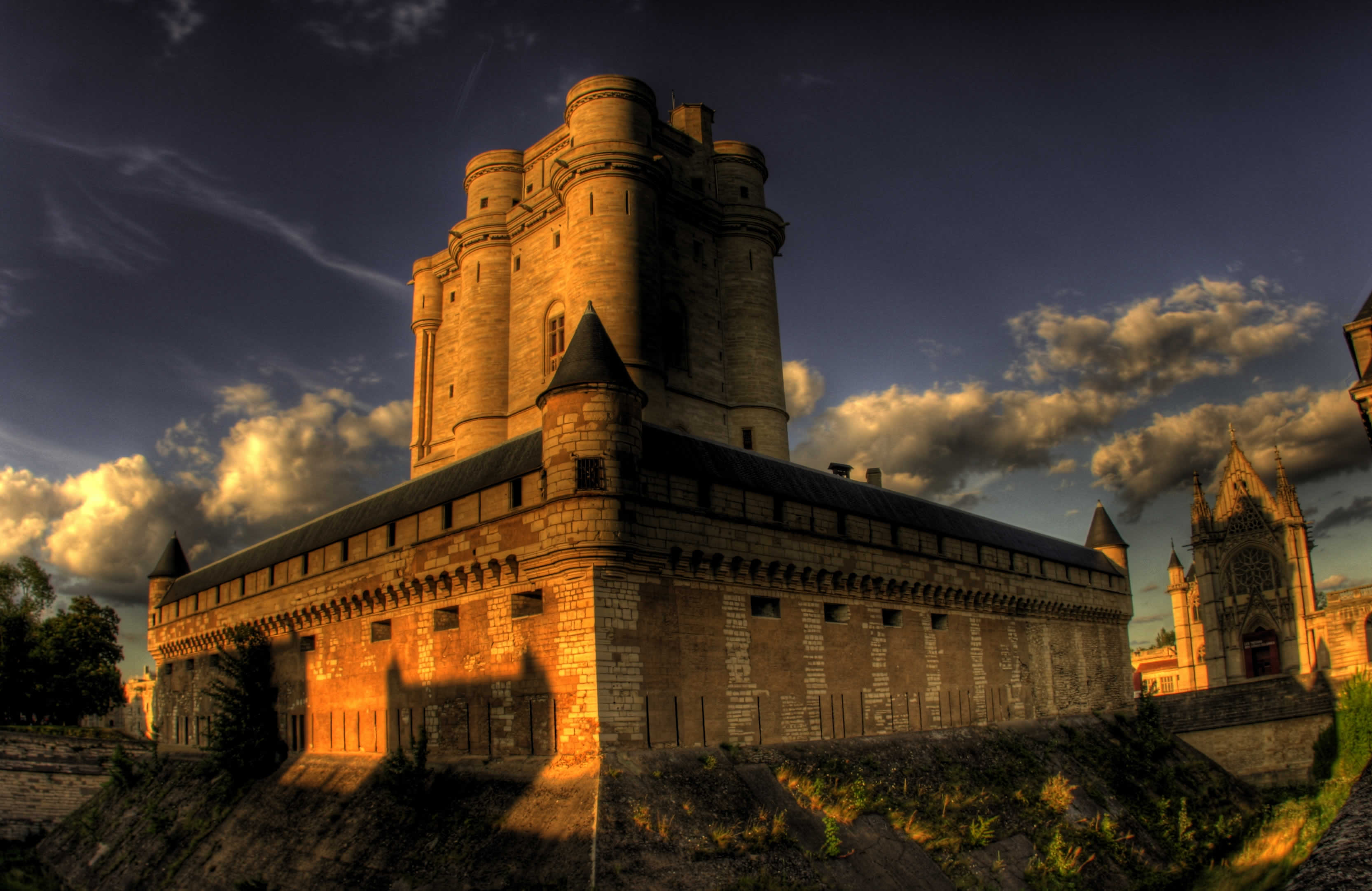 Vincennes Castle Picture