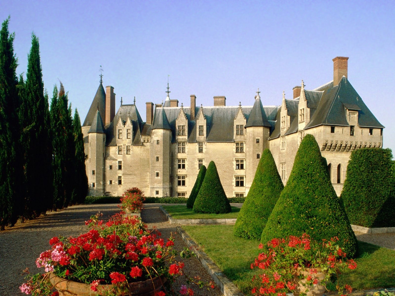 chateau_de_langeais_france-1306174614