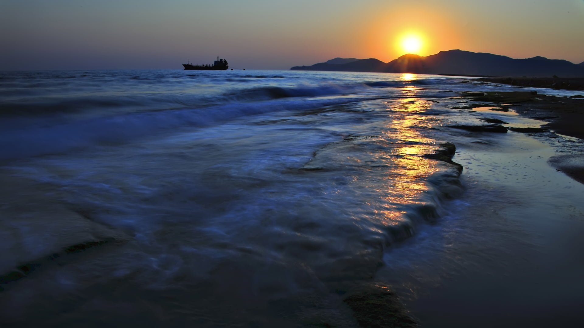 dalgakıran koyu fotoğrafları