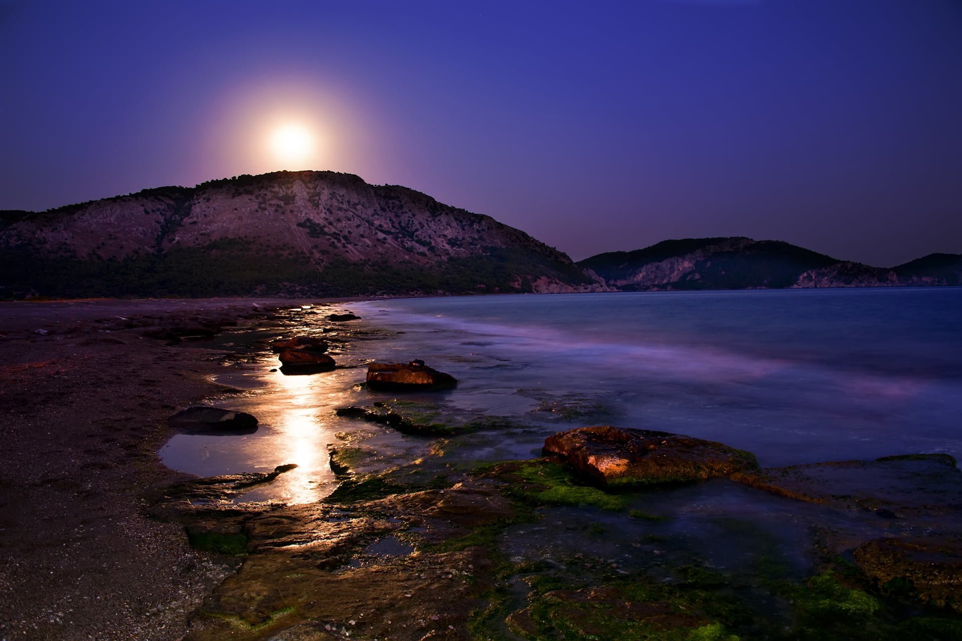 dalgakıran koyu resimleri