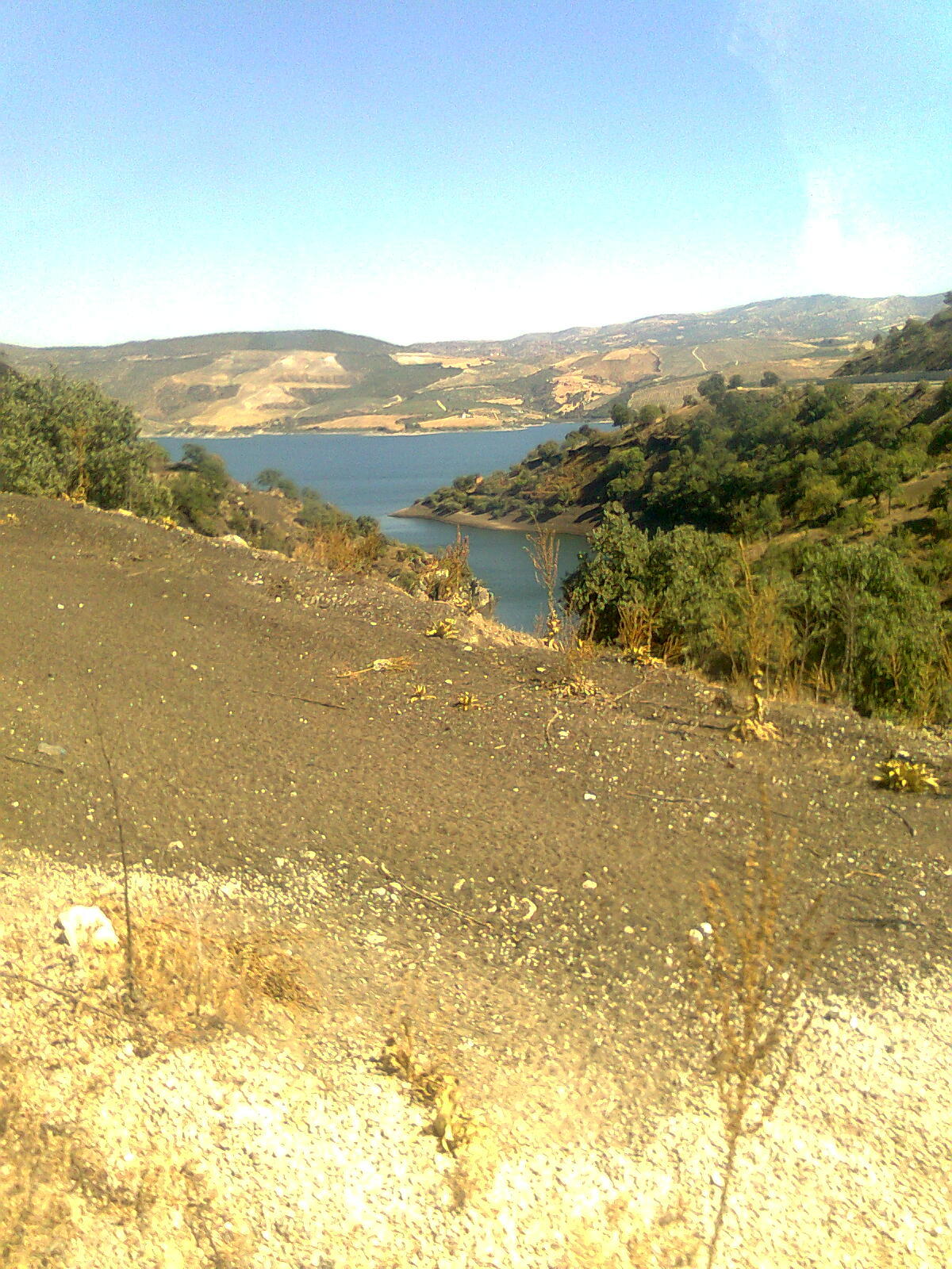 demir köprü barajı resmi