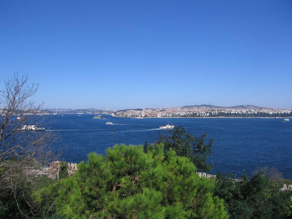 istanbul boğazı sonbahar