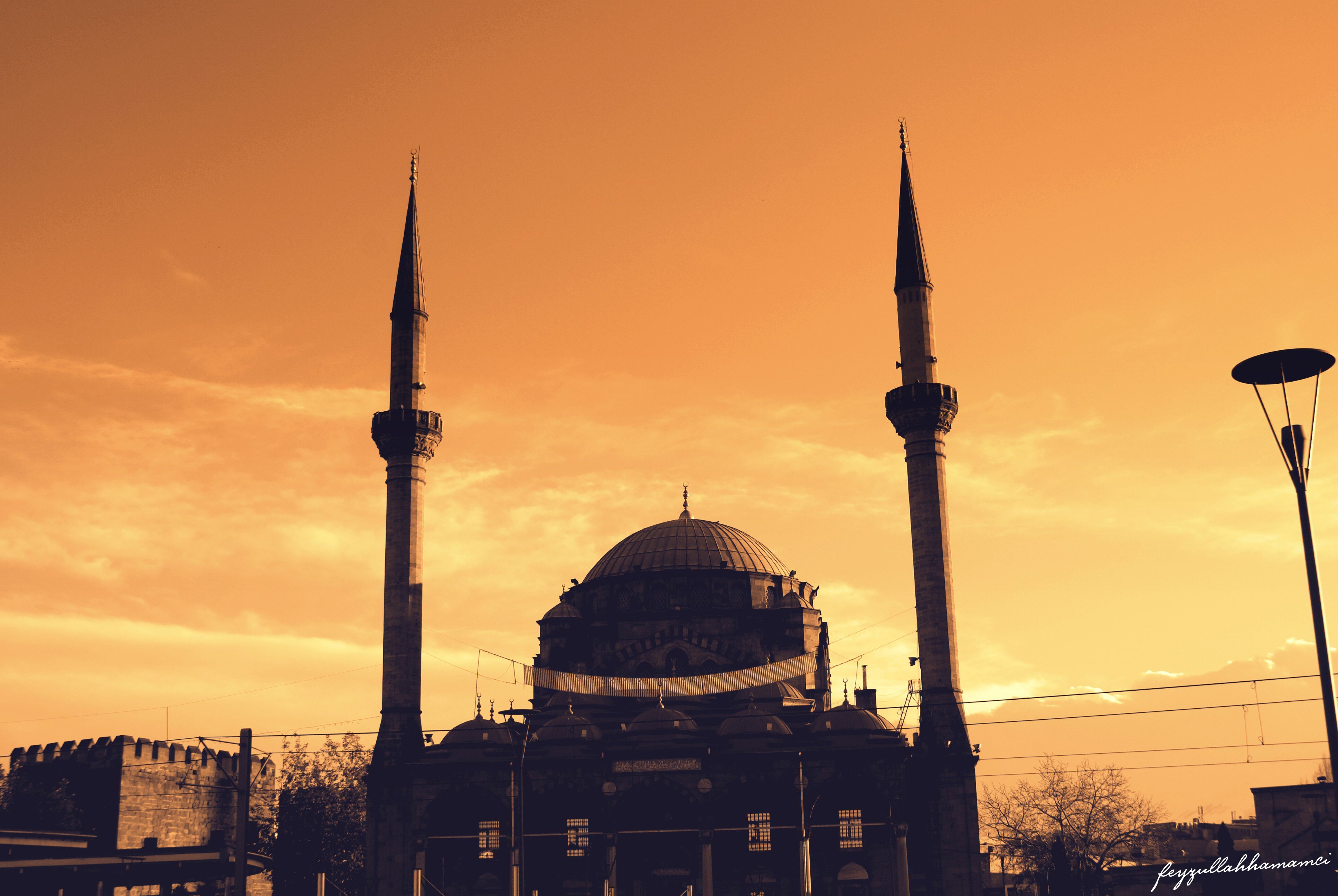 kayseri iki kapılı camii