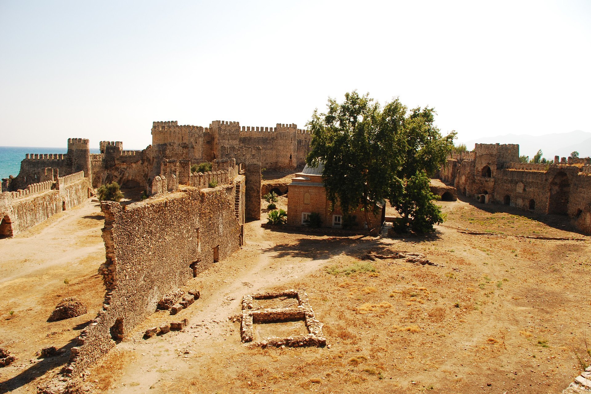 mamure kalesi resimleri