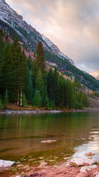 orman ve göl 1080x1920