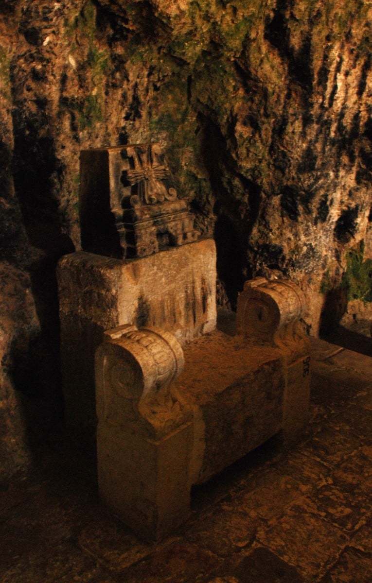 saint pierre kilisesi resimleri