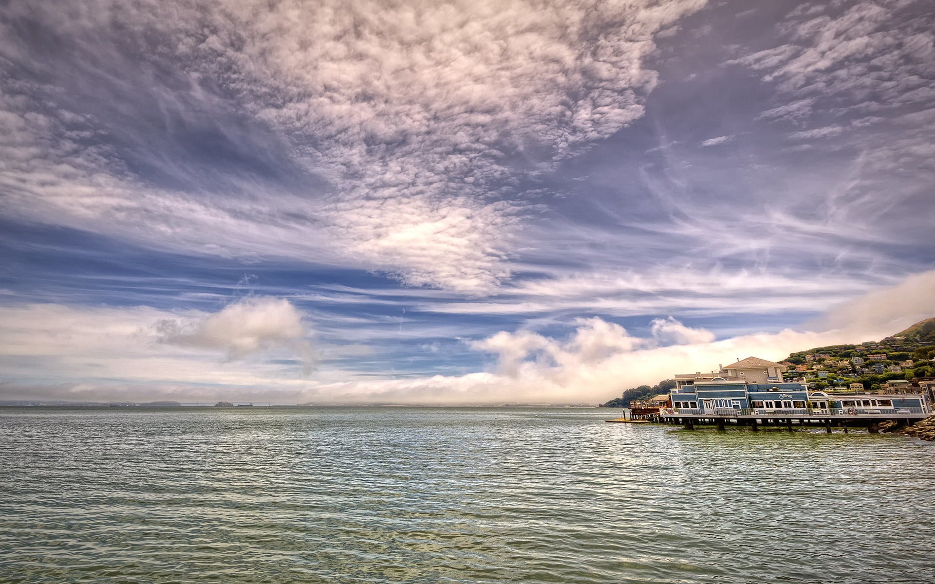 san francisco gökyüzü ve deniz