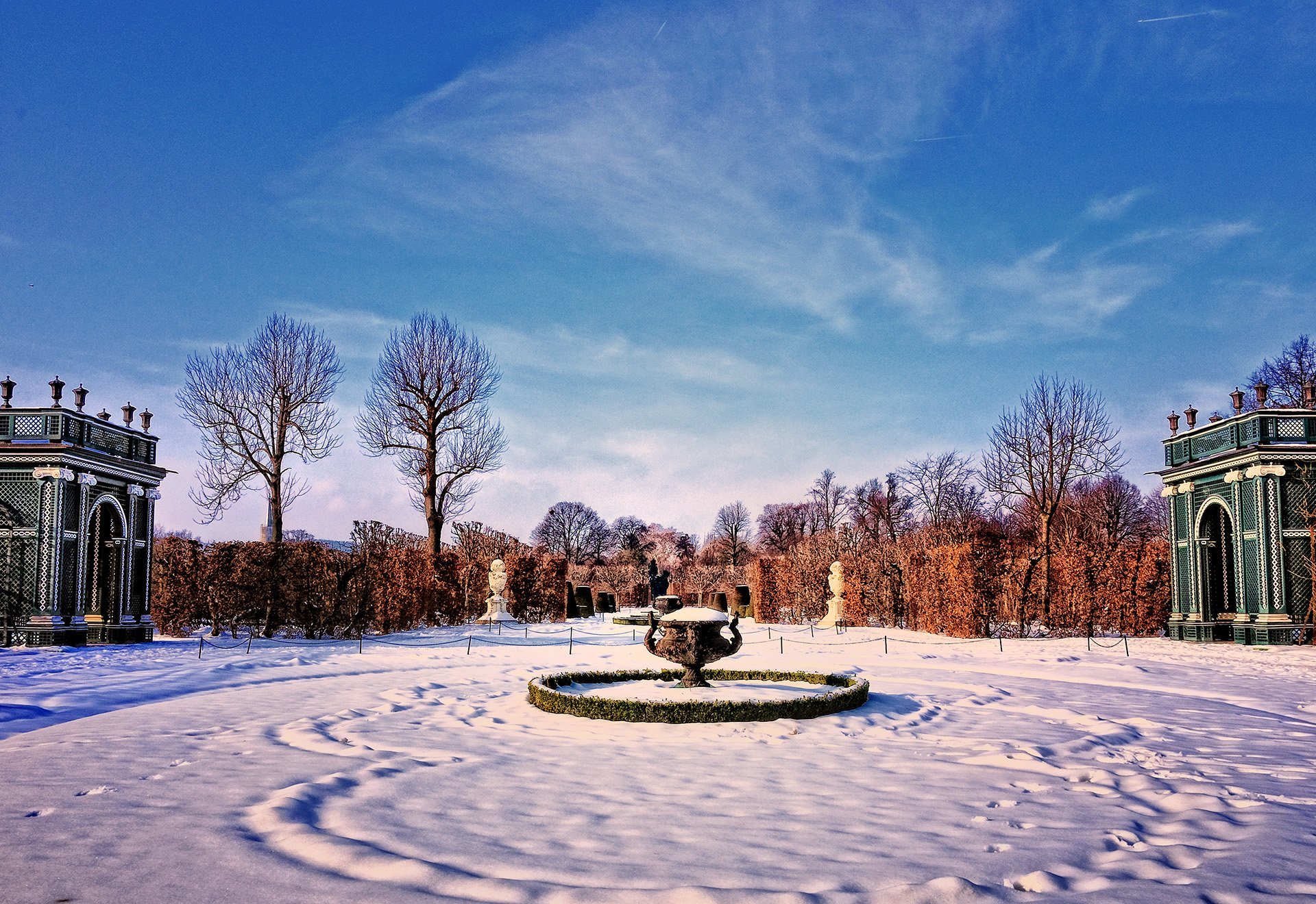 schönbrunn sarayı bahçesi