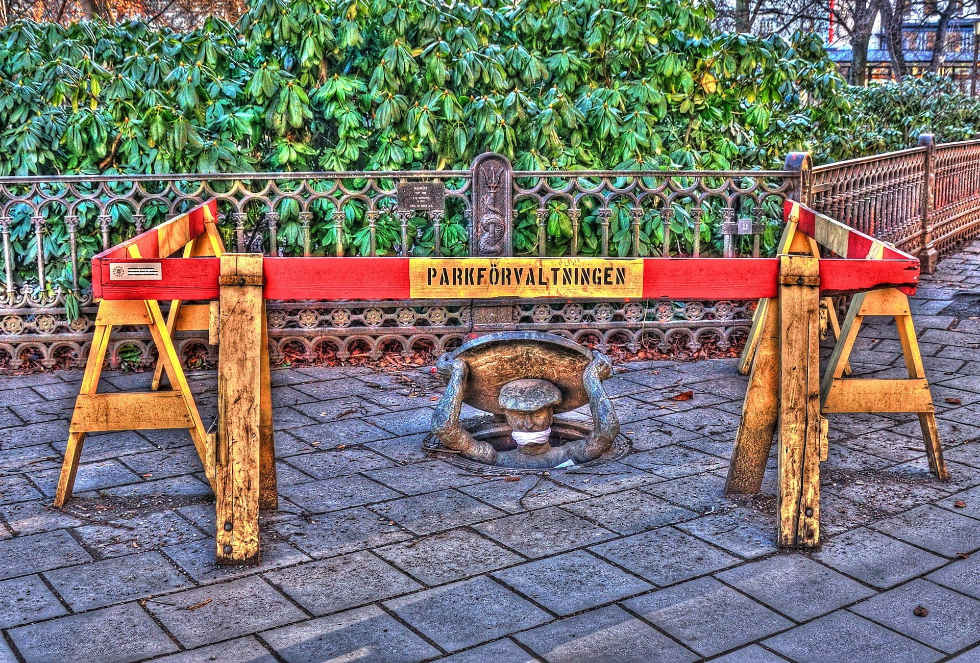 stockholm mizahi heykel